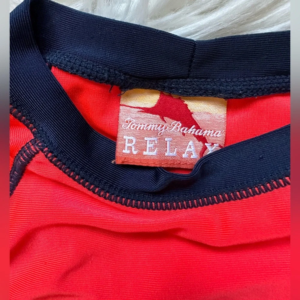 Girls’ Tommy Bahama RELAX rash guard